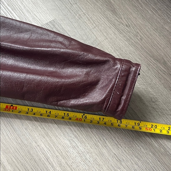 Vintage Wilsons Oxblood Leather Bomber Jacket Plush Lined Zip Front Size 42 - Picture 13 of 15